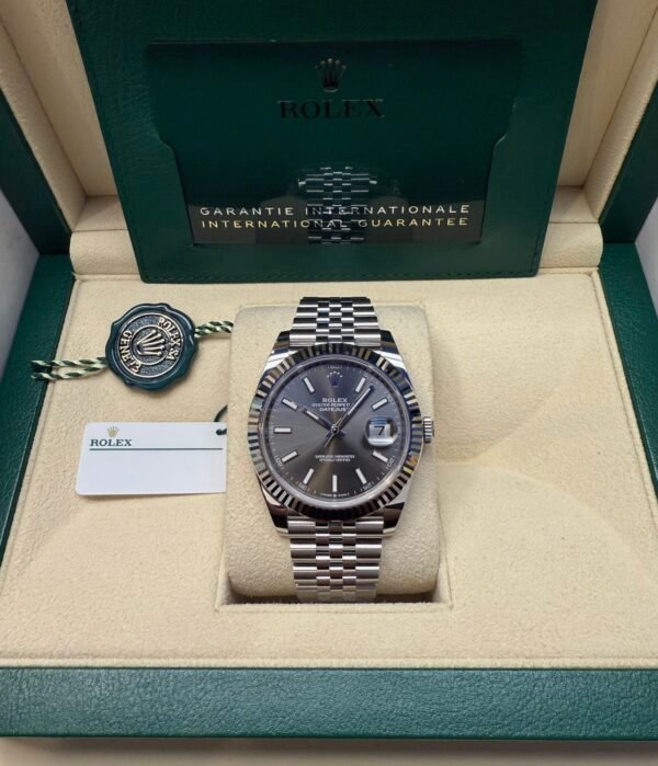 Rolex Datejust 41 Ref. 126334 (Rhodium Dial - Jubilee Bracelet) - Imagen 5