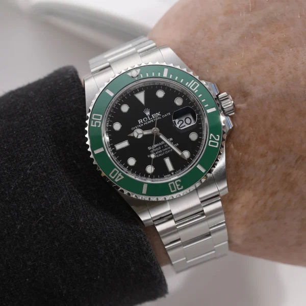 Rolex Submariner "Starbucks" Ref. 126610LV - Imagen 4