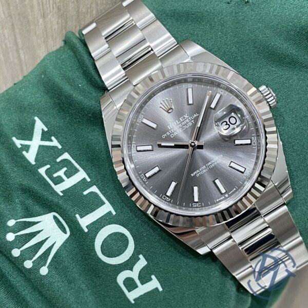 Rolex Datejust 41 Ref. 126334 (Rhodium Dial - Oyster Bracelet) - Imagen 4